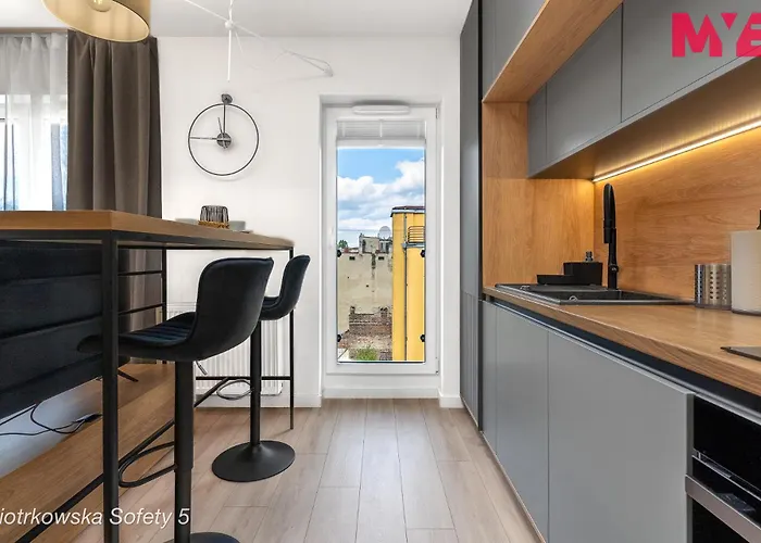 Mye - Piotrkowska 44 *